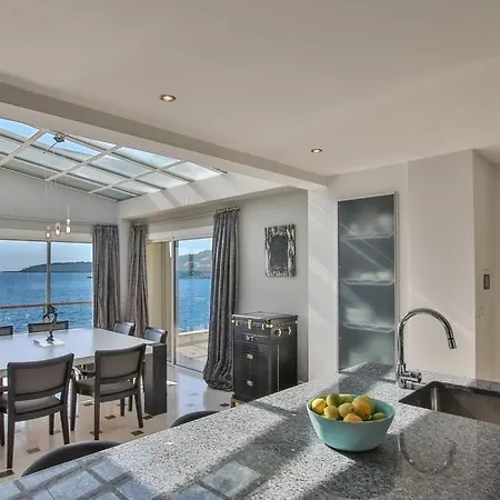 Daire Belle Vue 345 Antibes